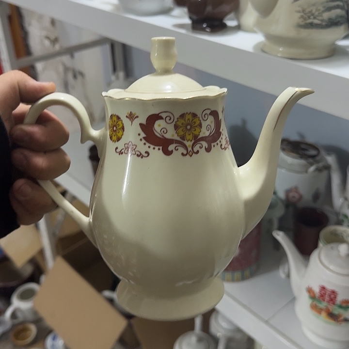 泡***吖茶盏陶瓷盘子啥都有