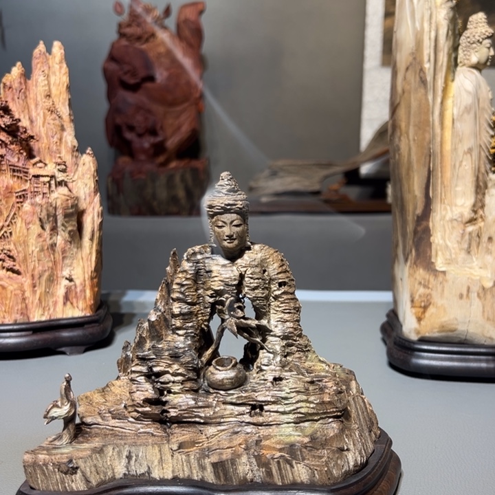 医***5金丝楠意境佛香炉摆件作品