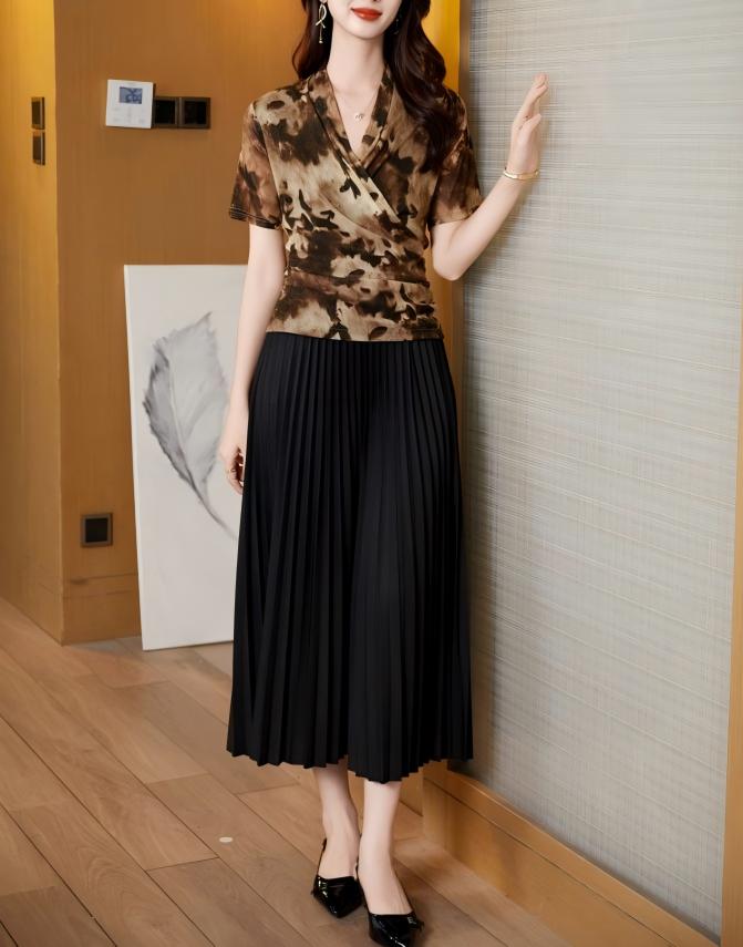 223188黑色时尚夏款百搭半身裙松紧腰大裙摆透气显瘦百褶裙