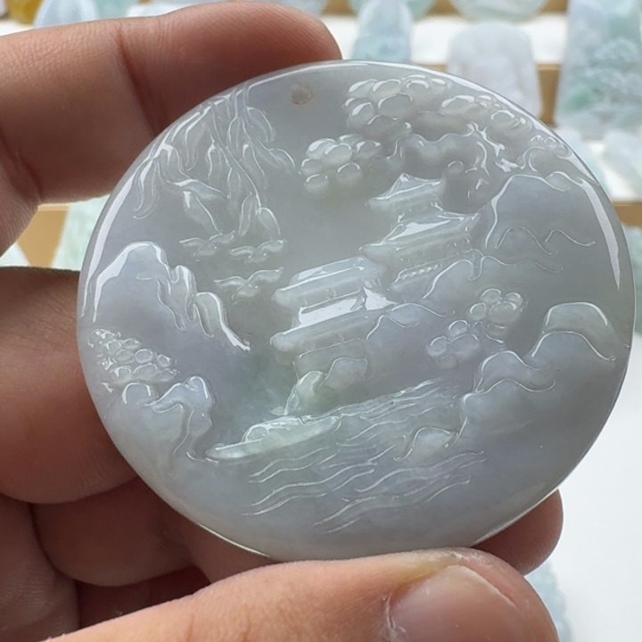 翡翠未镶嵌颈饰天然缅甸A货翡翠