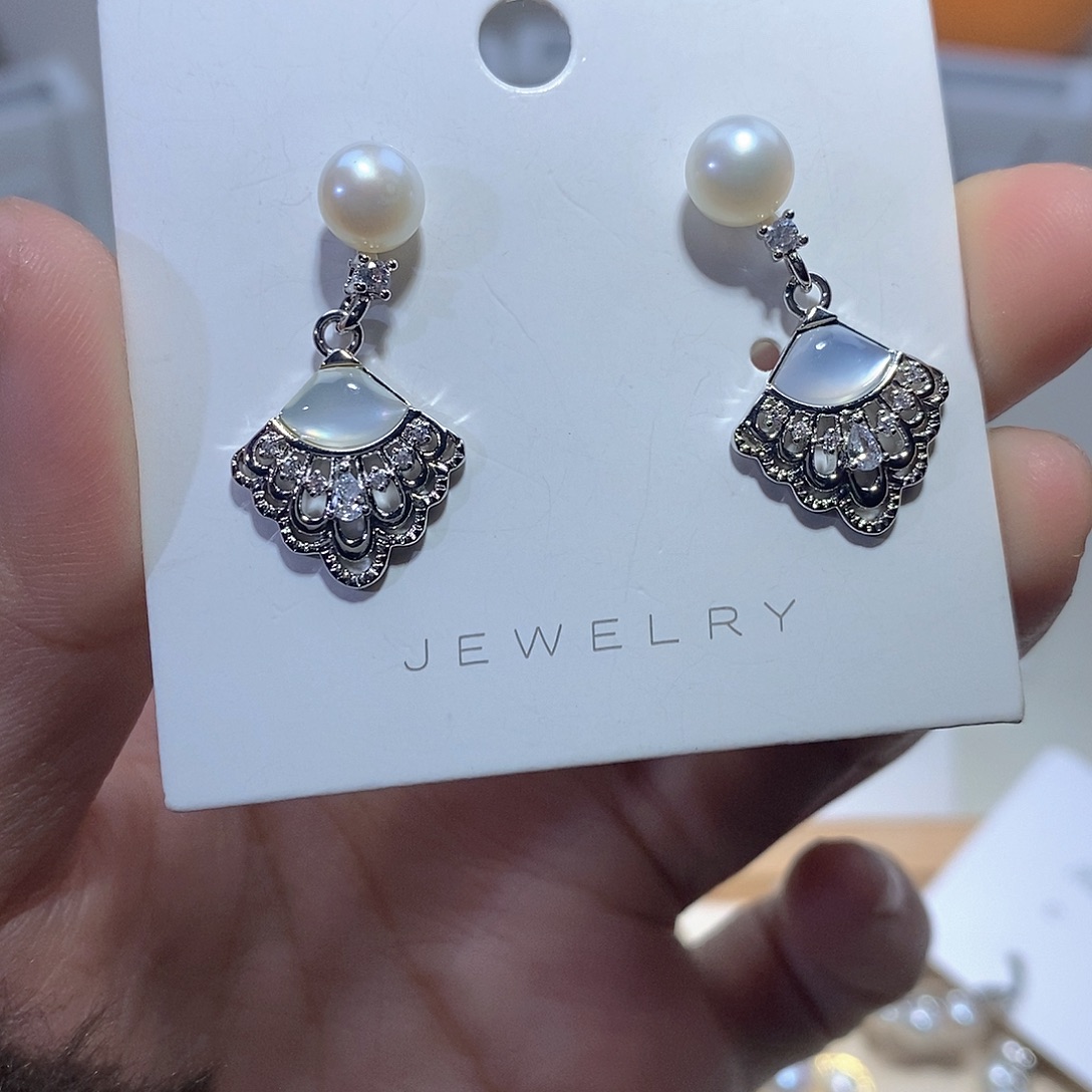 耳饰淡水珍珠未镶嵌