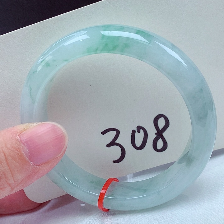 翡翠未镶嵌手镯翡翠