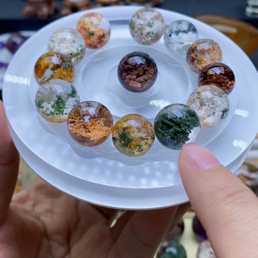 未镶嵌颈饰水晶四****～水晶