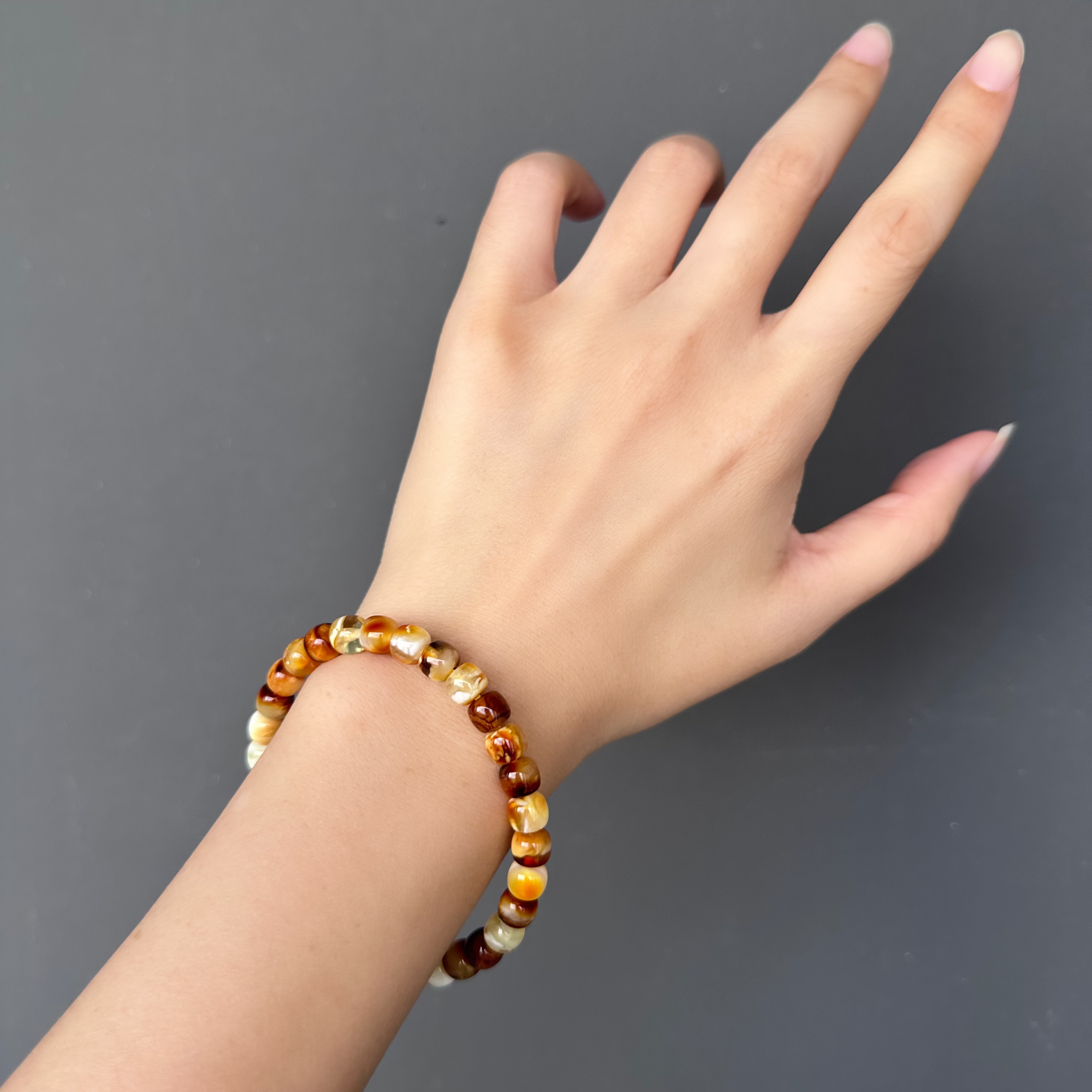 彩沁色琥珀蜜蜡7mm老型珠手串