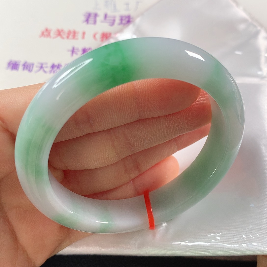 翡翠手镯未镶嵌 正圈⑨④