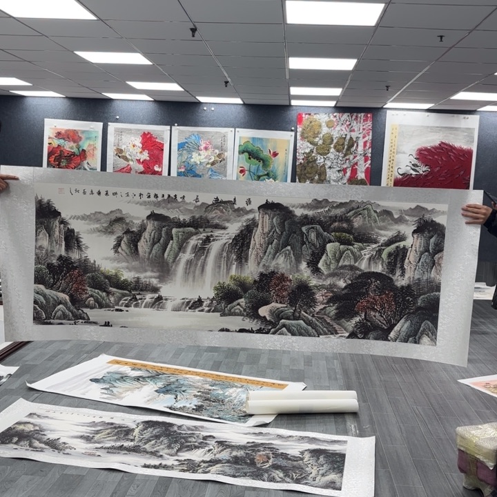 字画亲签和明信片都有吗我的天