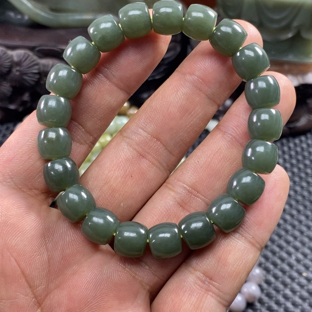 和田玉未镶嵌手链