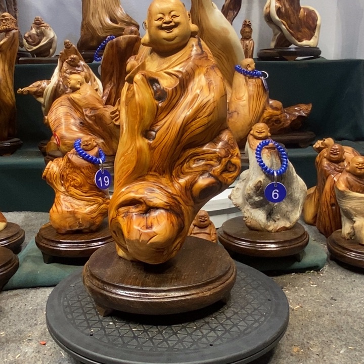 柏木（崖柏）与**舞精品崖柏