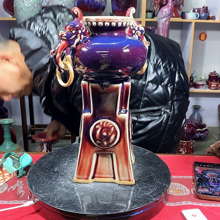 瓶中国神垕精品钧瓷