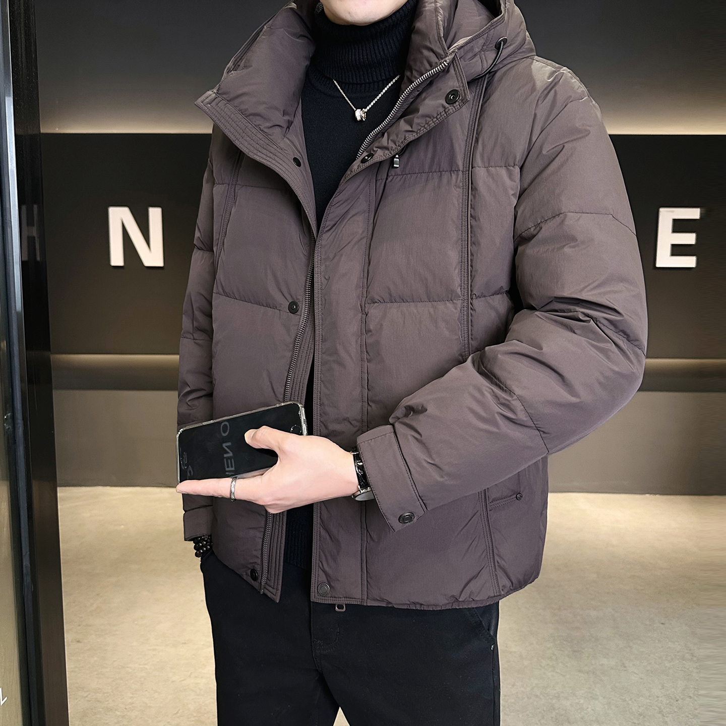 羽绒服男款爆款2025新款正品加厚连帽款设计师男装高级感冬季外套