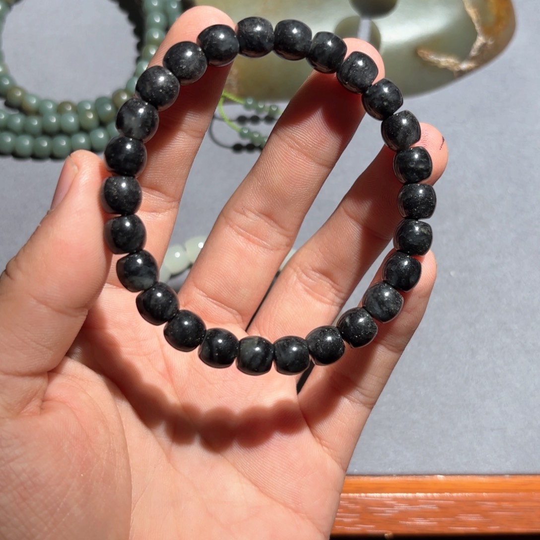 和田玉手链未镶嵌