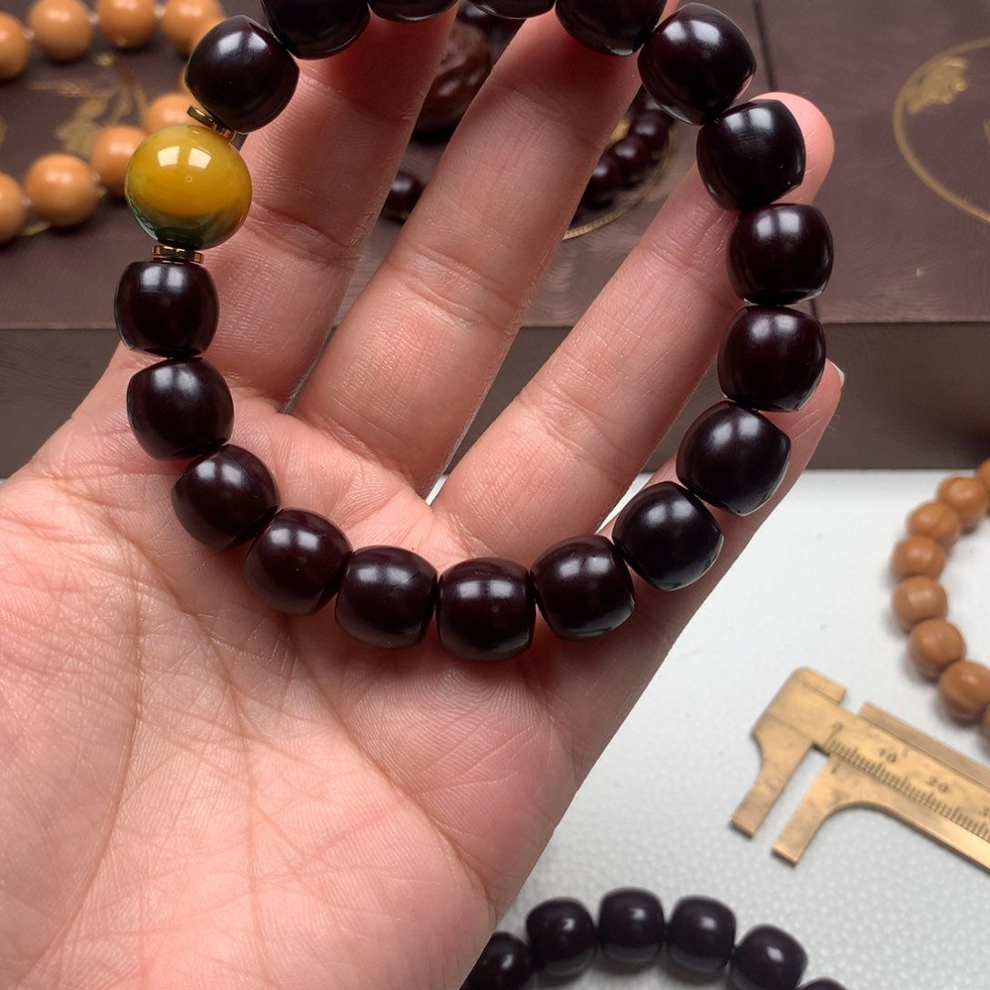 核桃手串/手链洪****餐猴头的小伙伴