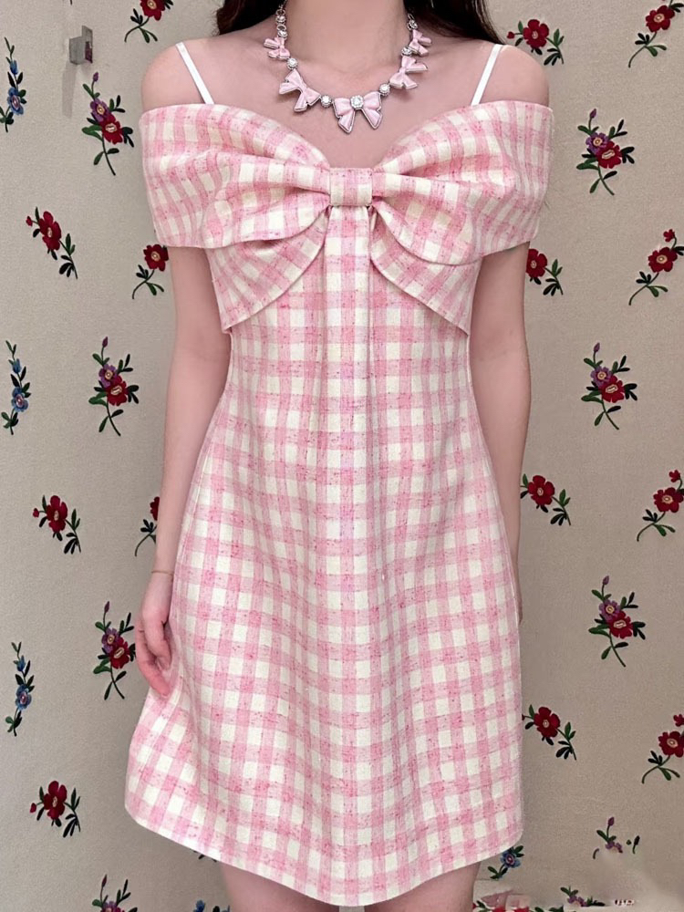 花颜粉色ss袖泡泡袖镂空礼服短款甜美修身t收腰少女吊带