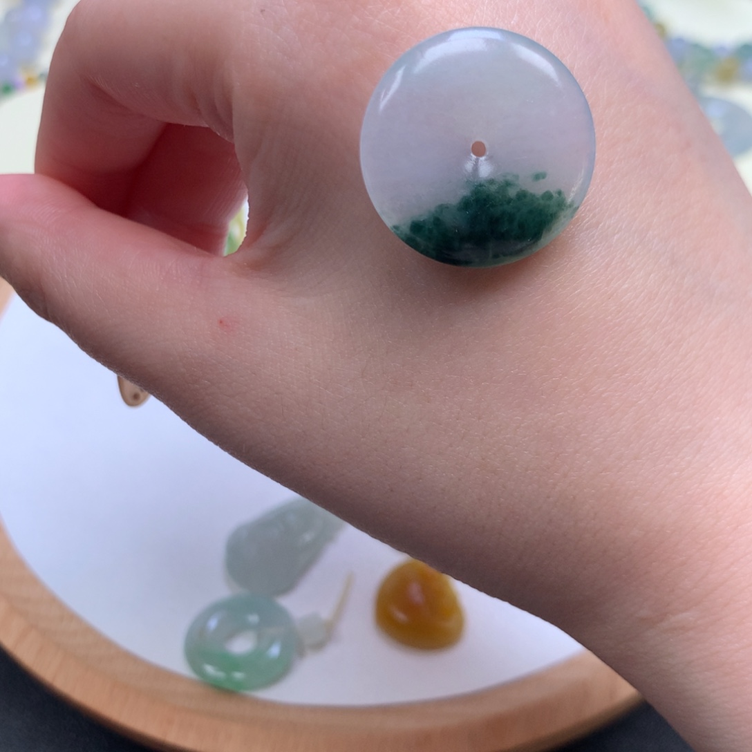 定制翡翠未镶嵌平安扣