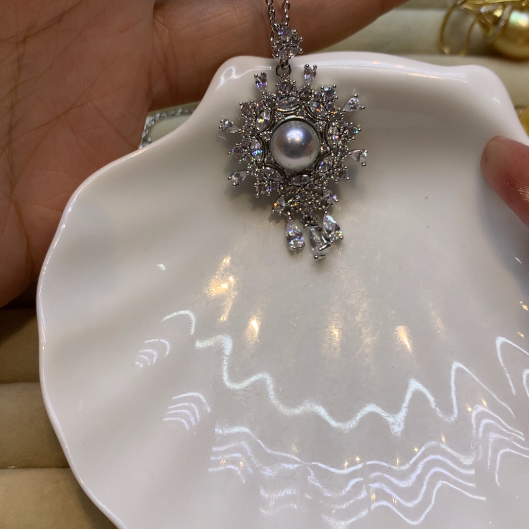 颈饰未镶嵌海水珍珠