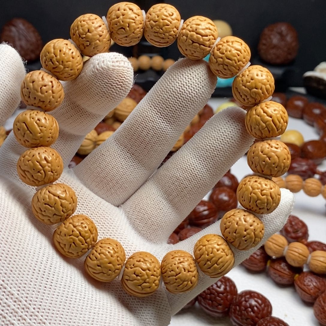 n****吊坠桃核啊啊啊啊啊啊阿