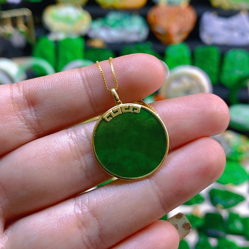 【闪购商品】翡翠颈饰18K金镶嵌无事牌吊坠