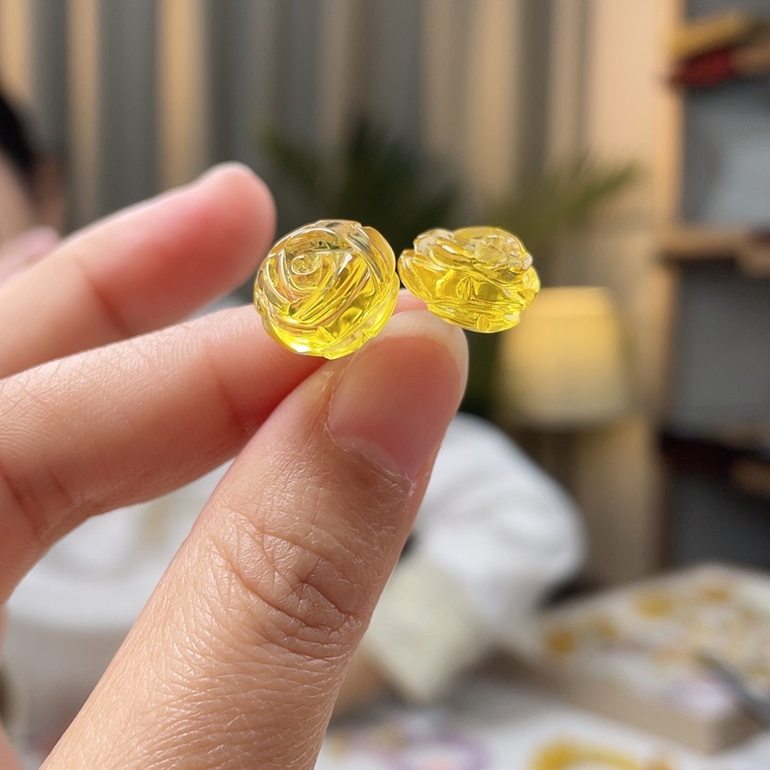 琥珀裸石银S925镶嵌琥珀耳环