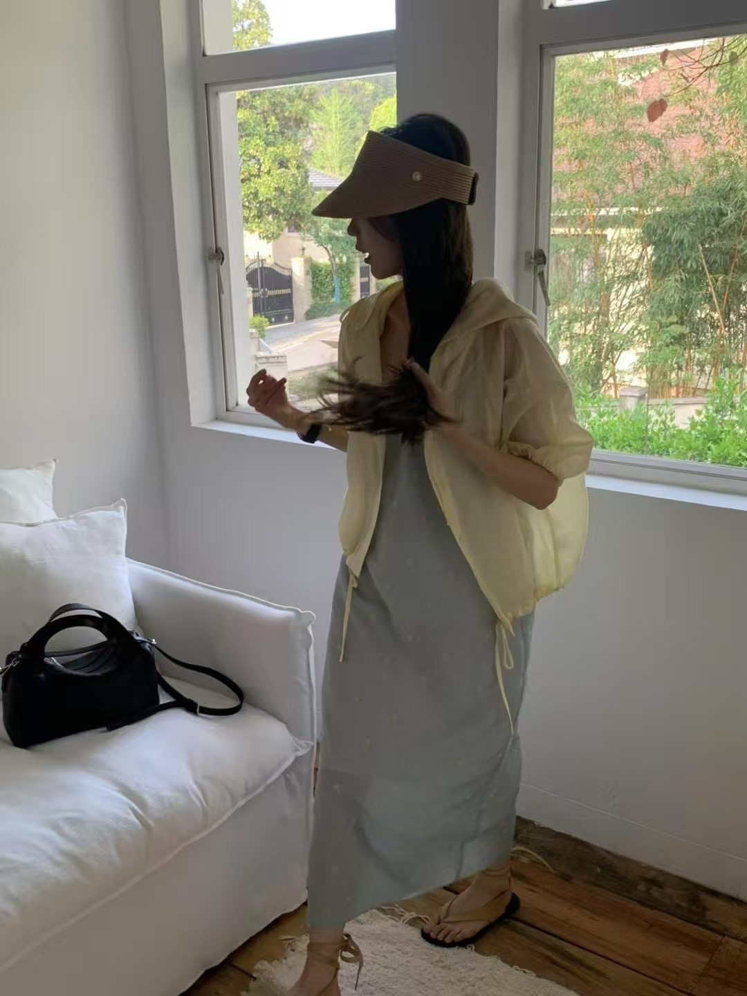 泡菜带帽子防晒开衫外套吊带套装