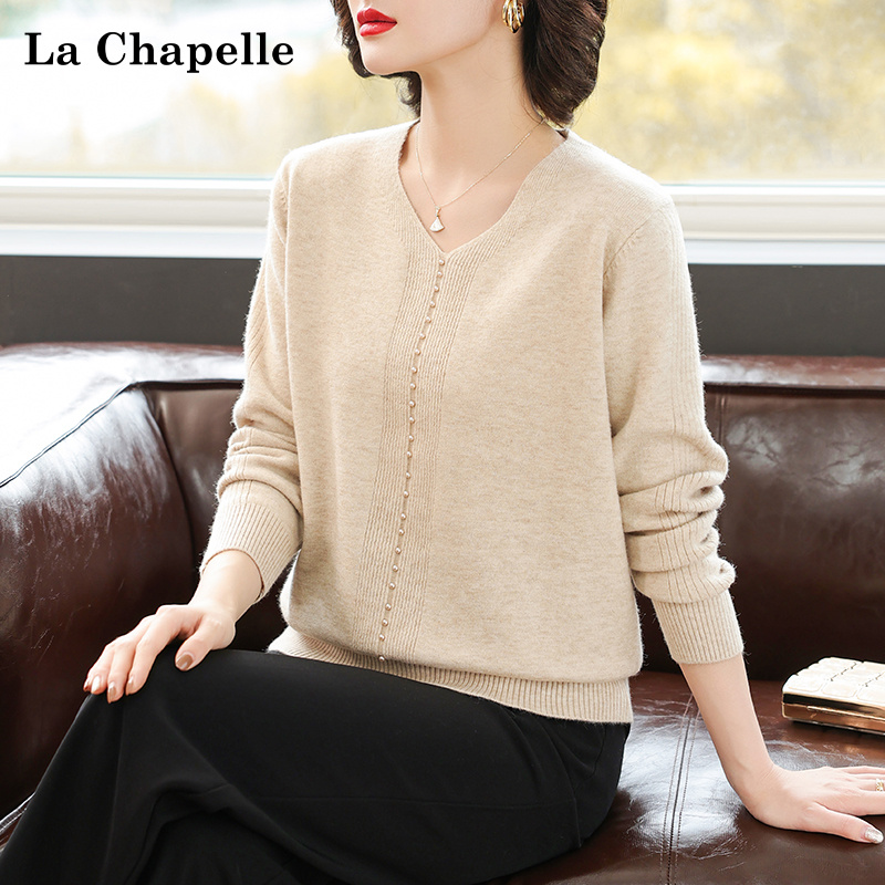 拉夏贝尔妈妈毛衣秋冬装加厚针织衫上衣2025新款中老年内搭打底衫