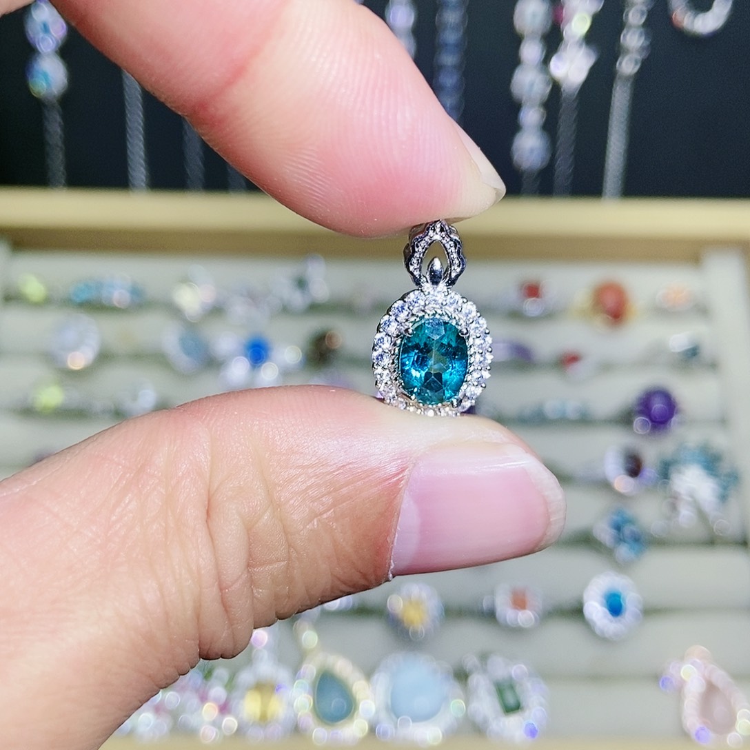 【闪购商品】吊坠(不含链)未镶嵌托帕石