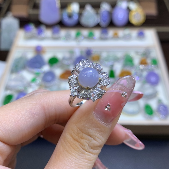 翡翠颈饰银S925镶嵌翡翠