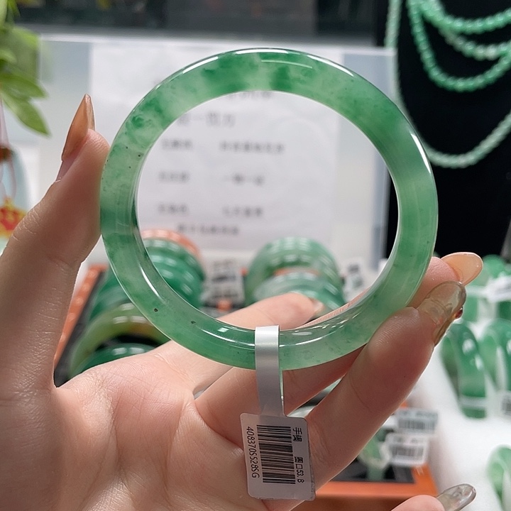 石英质玉手镯未镶嵌天然A货非洲翠手镯