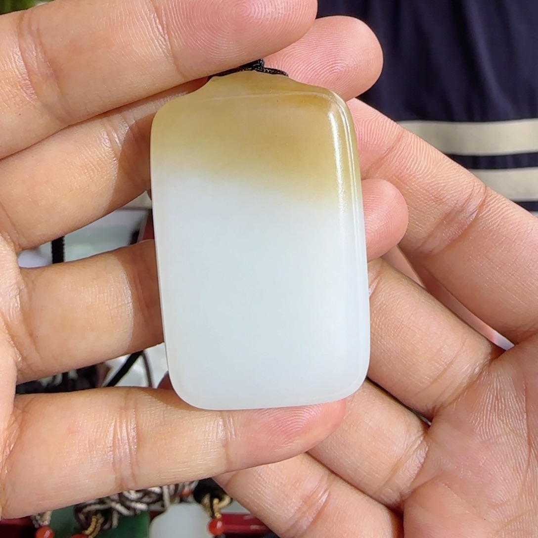 和田玉未镶嵌颈饰33