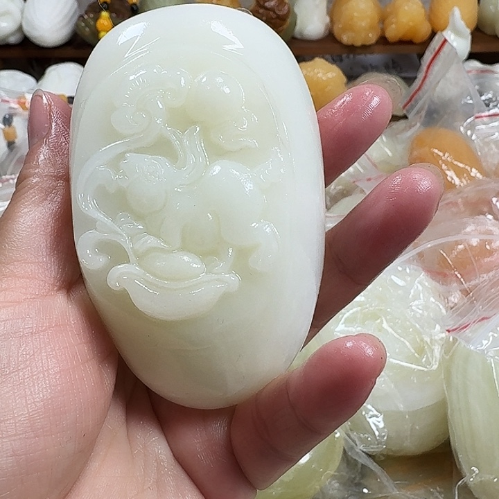 归***来砖雕石头手把件不退不换