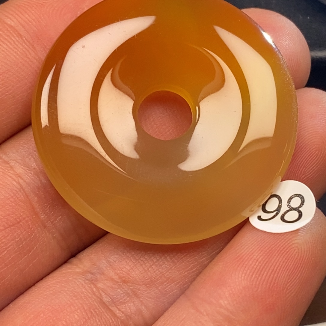 紫***音玛瑙/玉髓未镶嵌颈饰挂件