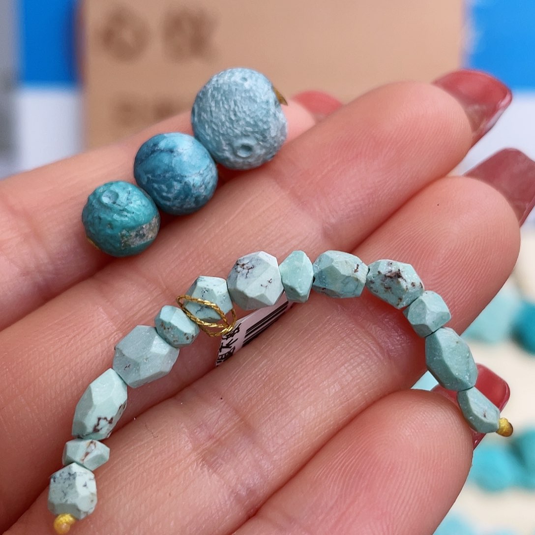 绿松石珠宝奇石未镶嵌