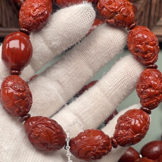 曲***业橄榄核吊坠橄榄核