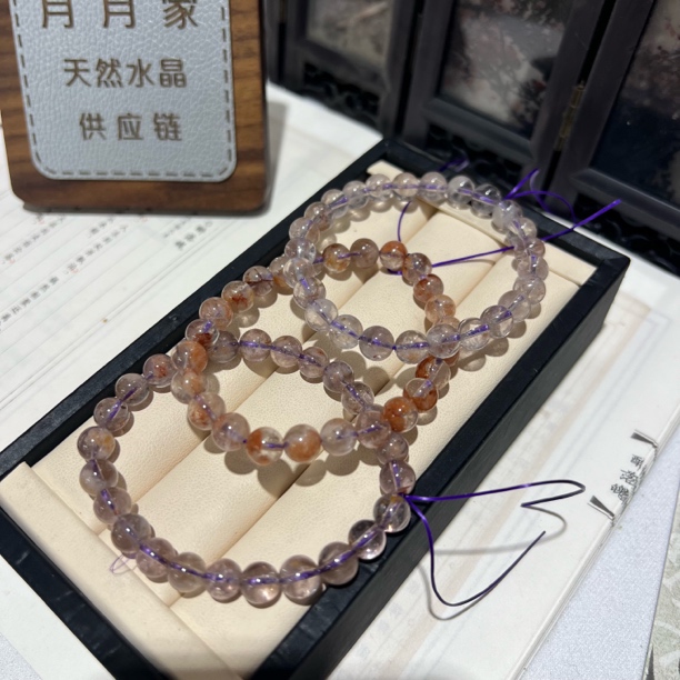 【月月家】K070天然水晶 极光23单圈手串 多样性发其一