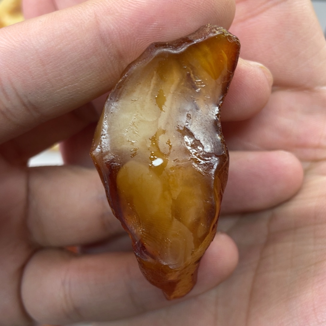 定制琥珀未镶嵌天然琥珀