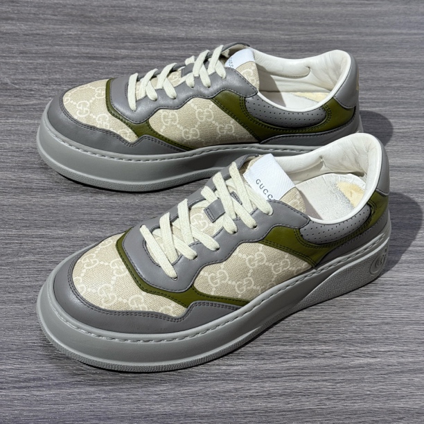 95新 GUCCI/古驰 40码 Chunky B 饼干鞋 皮革 时尚 男款 白蓝绿