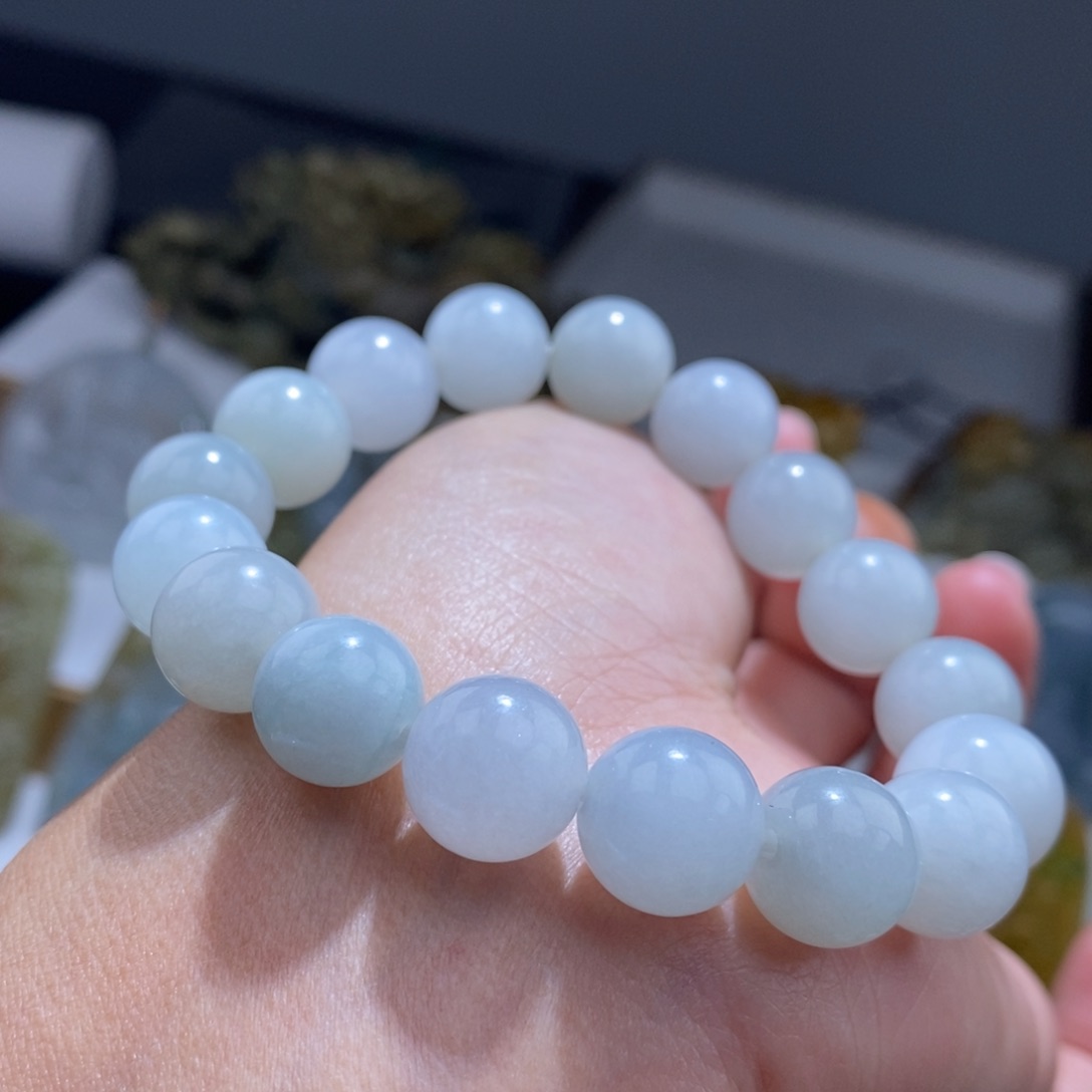 翡翠手串未镶嵌手串