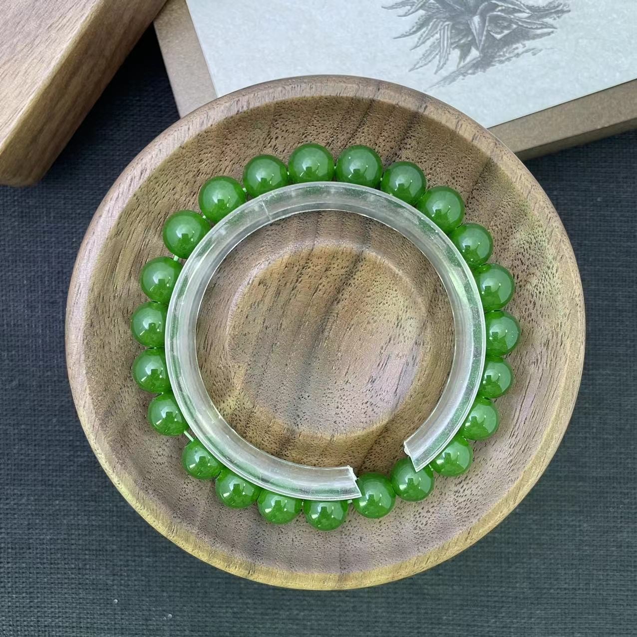 佳玺饰品 009 菜绿8mm手链 多样性发货