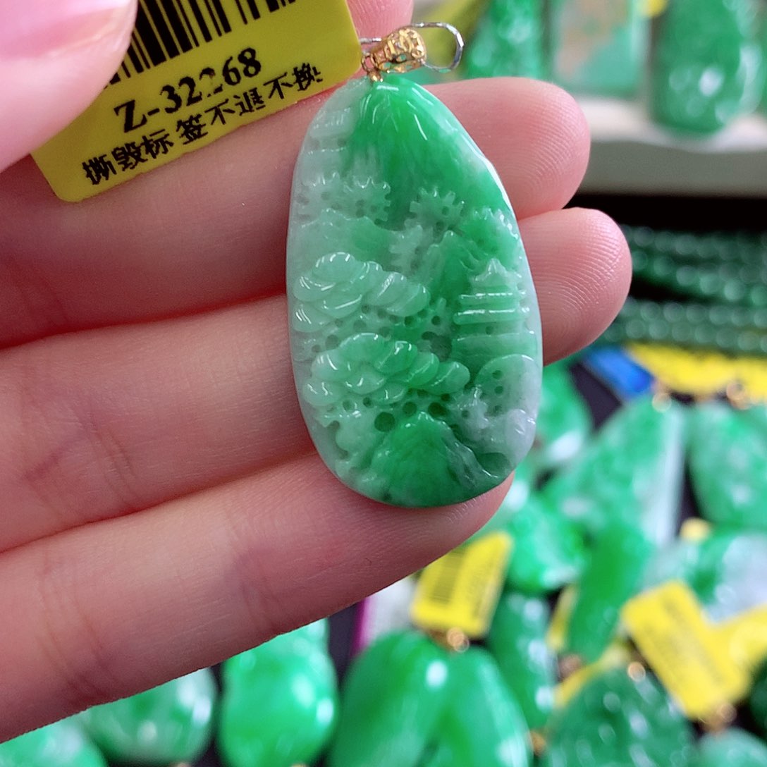 翡翠18K金镶嵌吊坠(不含链)