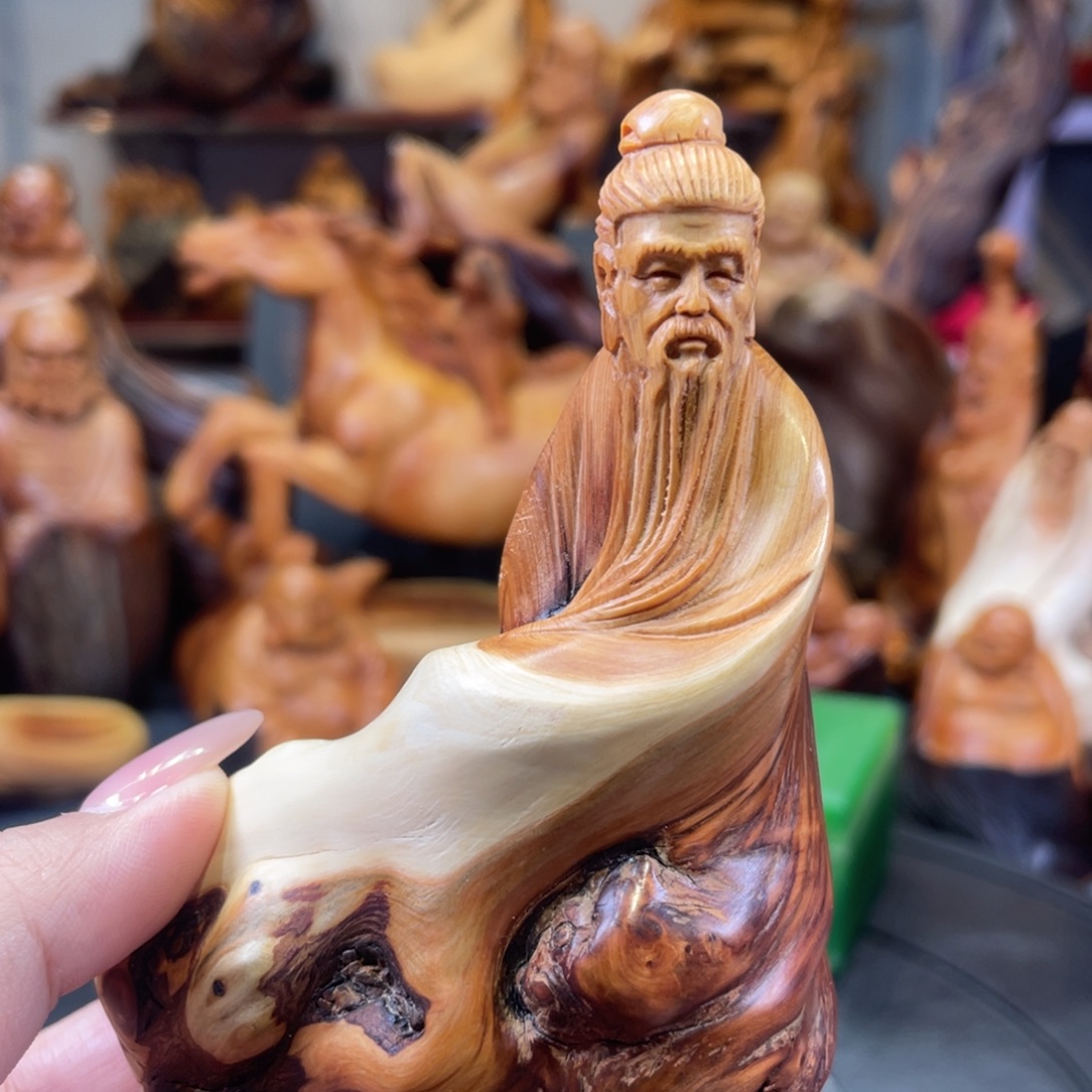 柏木（崖柏）。。。。。。。