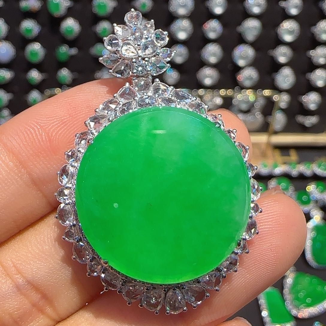 翡翠18K金镶嵌吊坠(不含链)无事牌