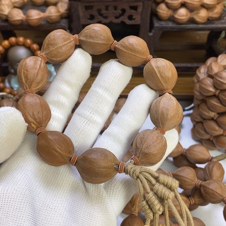 也***行无非金属21.5×26梅林铁核