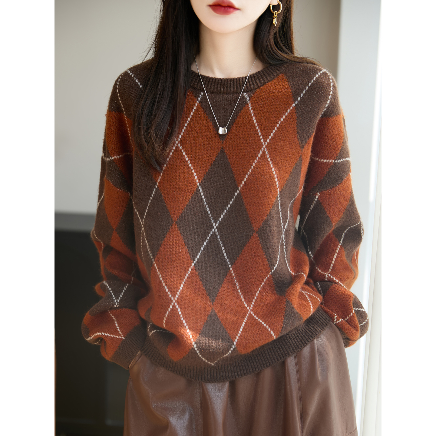 咖橘格慵懒高级感针织套头衫