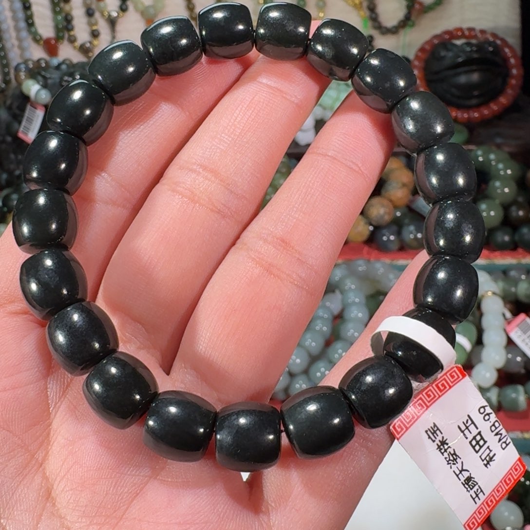 *****和田玉未镶嵌手链