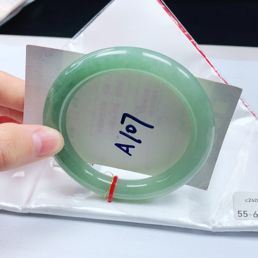 【闪购商品】翡翠手镯（圆镯）未镶嵌天然缅甸a货手镯55