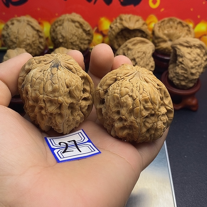 文玩核桃吊坠44门墩