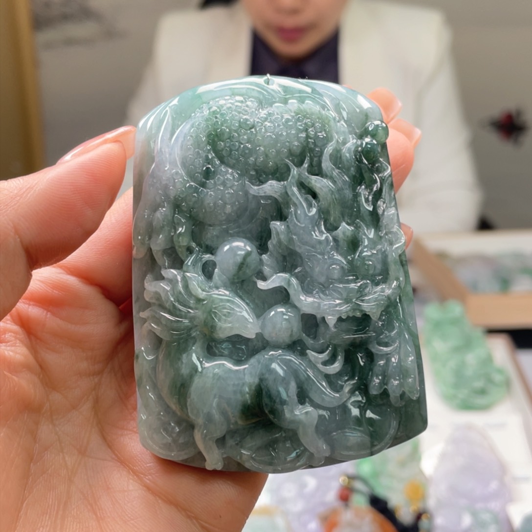 翡翠吊坠(不含链)未镶嵌