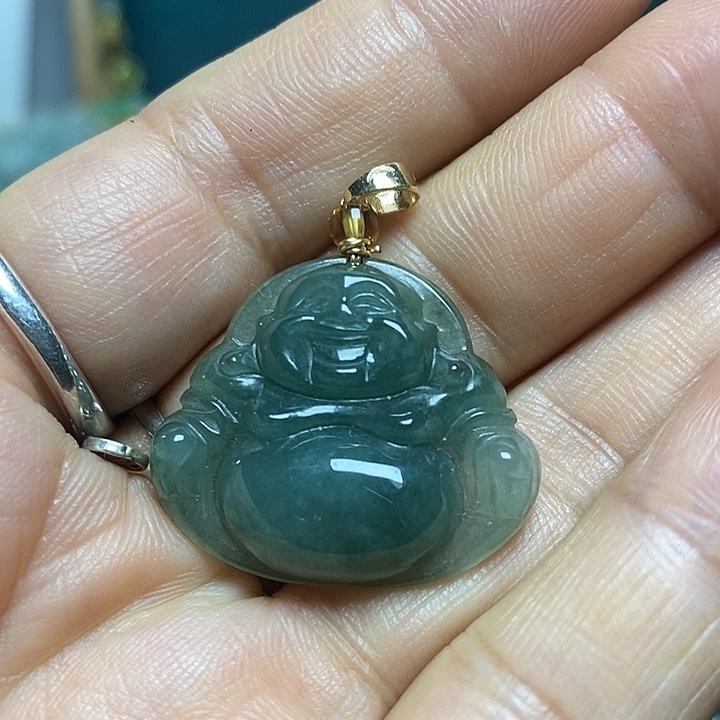 翡翠未镶嵌吊坠(赠链)