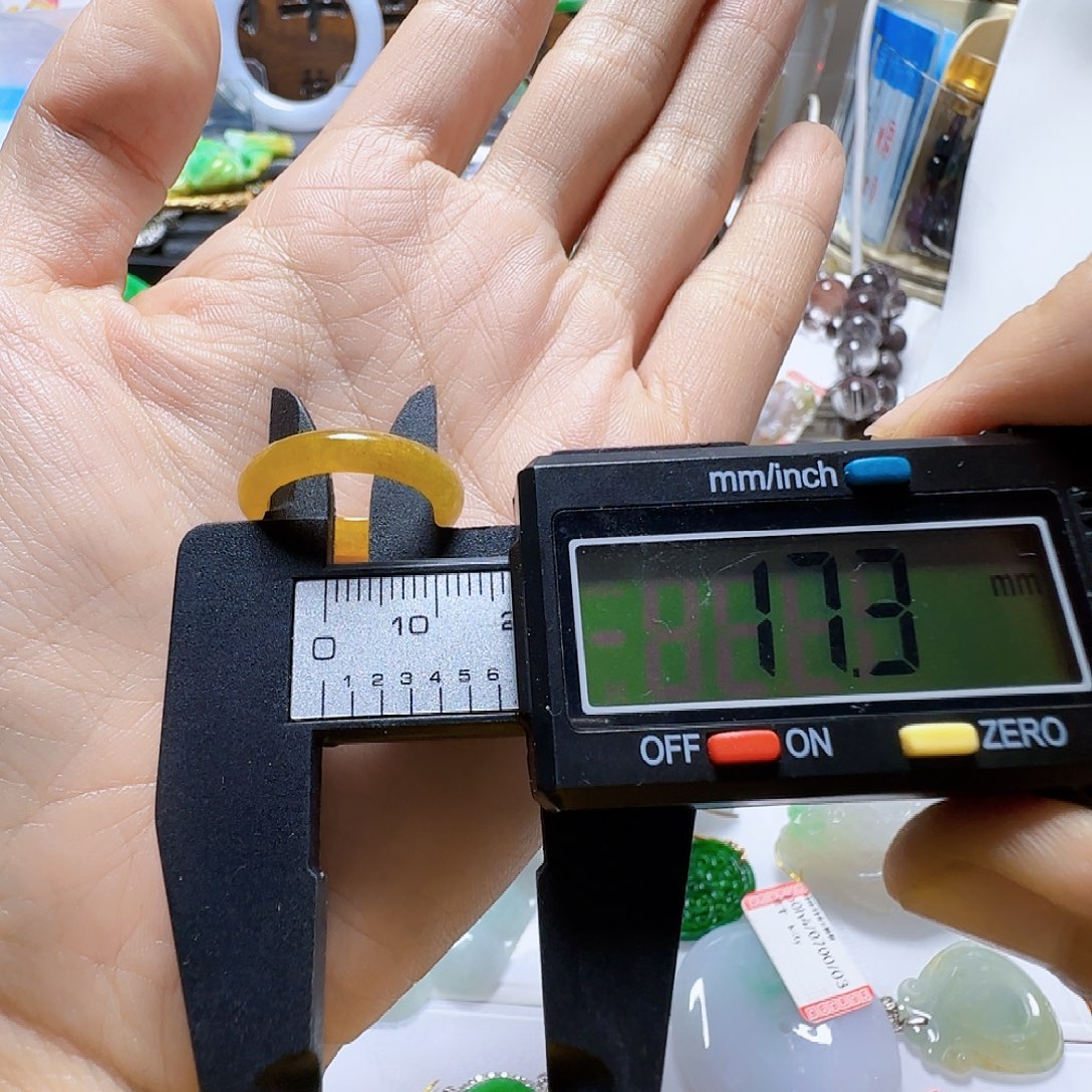 翡翠未镶嵌戒指翡翠50