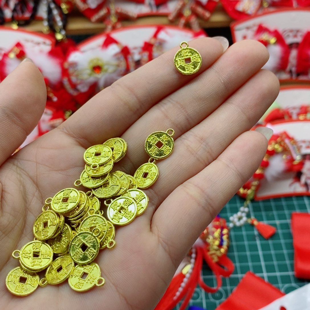合金小号铜钱吊片 50克一份