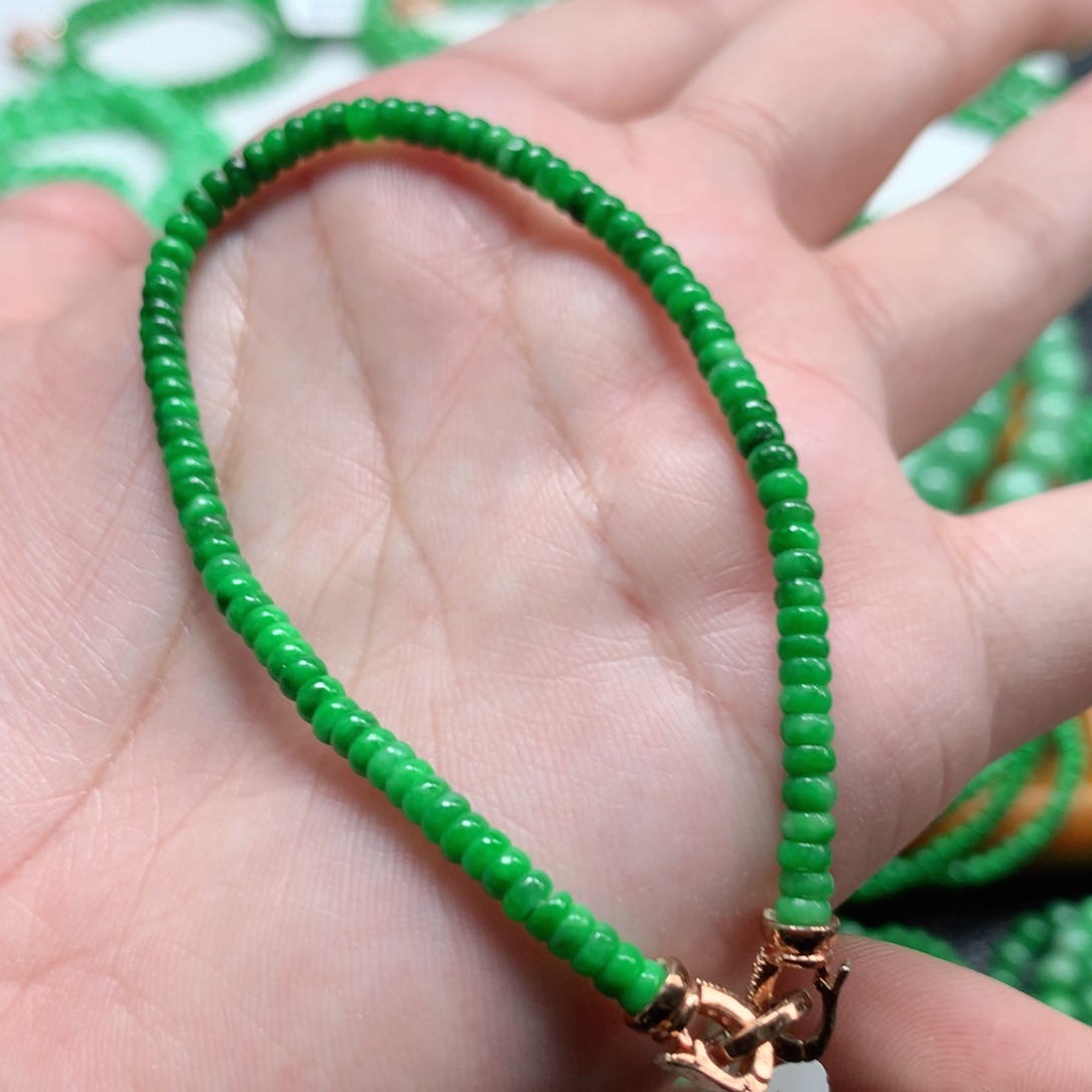 翡翠未镶嵌手链翡翠